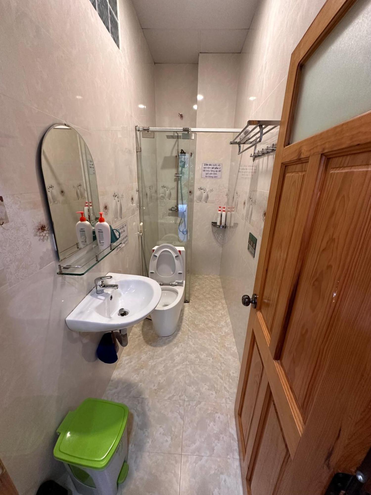 Appartamento Gia Ha House View Doi Thong-Pine Hill-R21 Da Lat Esterno foto